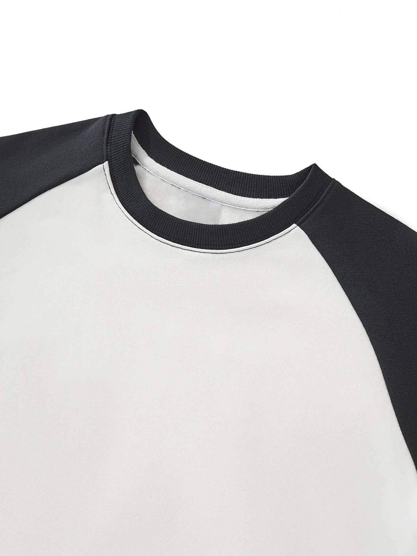 I'm that chick 2 Raw-Hem Color-Block Raglan Crop Sweatshirt