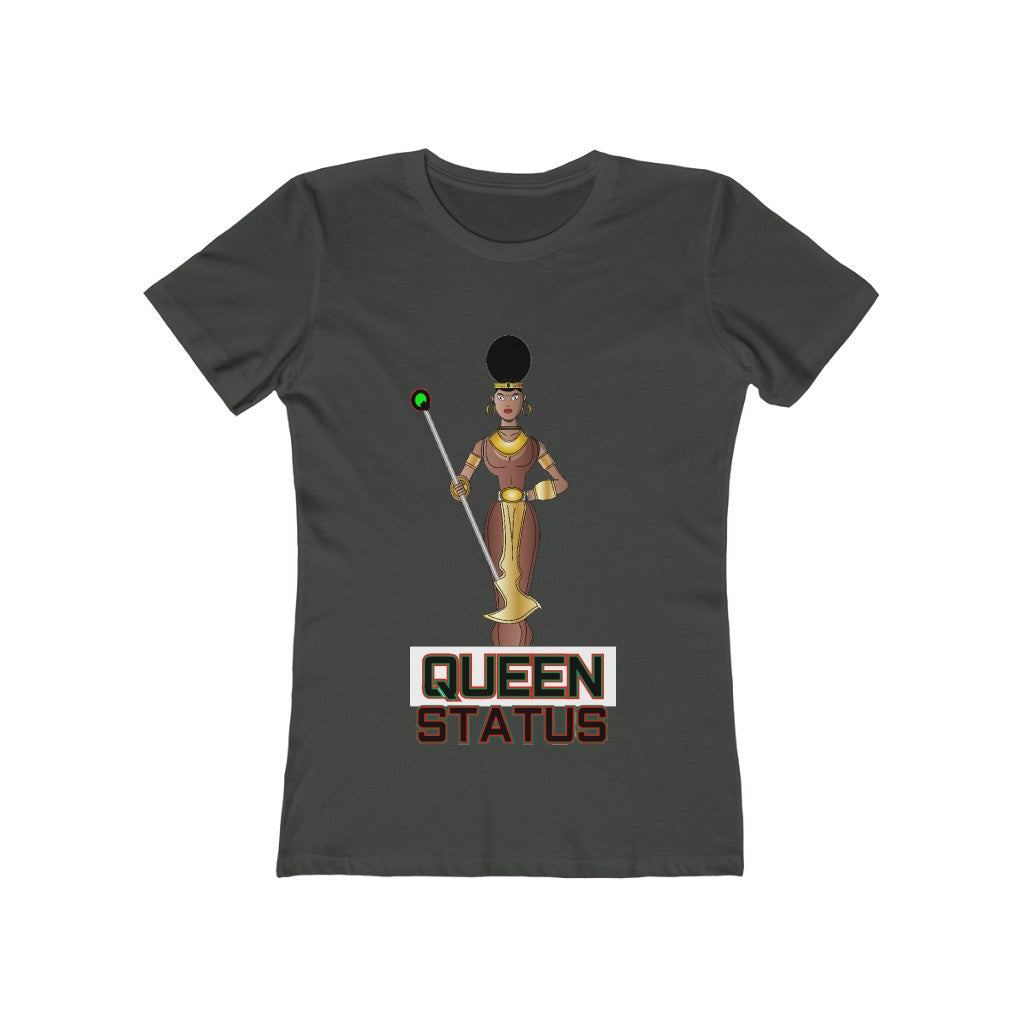 QUEEN STATUS/front/back Women's The Boyfriend Tee