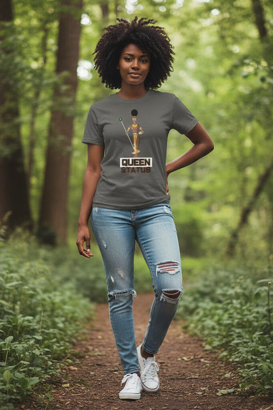 Queen status Unisex Heavy Cotton Tee